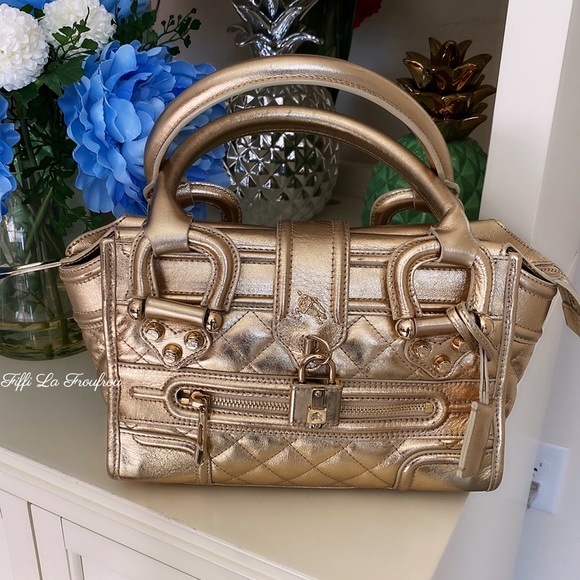 Authentic Burberry bag - Picture 1 of 15